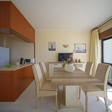 Apartment Torre Da Rocha By Interhome Portimao